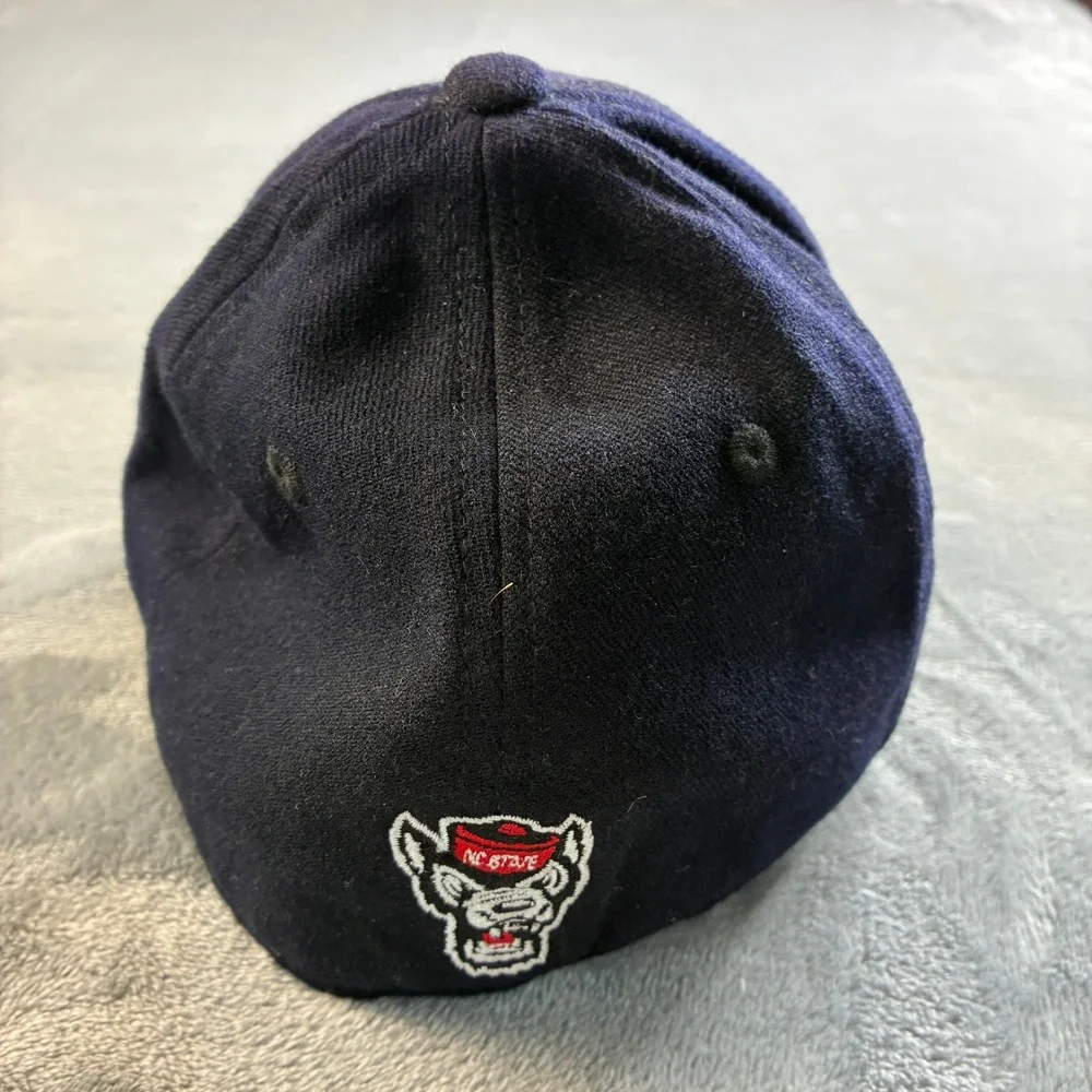 Adidas‎ NC State Wolfpack Navy Blue Fitted Baseball Cap Hat One Size Tuffy Logo